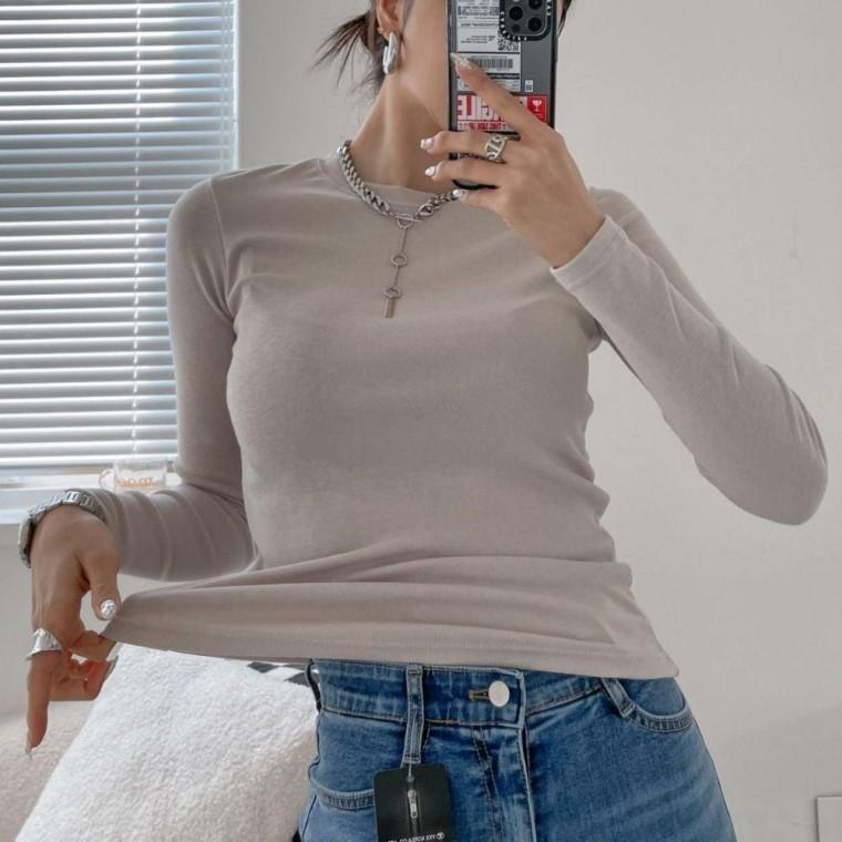 기본 이너 긴팔티 슬림핏 라운드 무지 여성 데일리 티셔츠