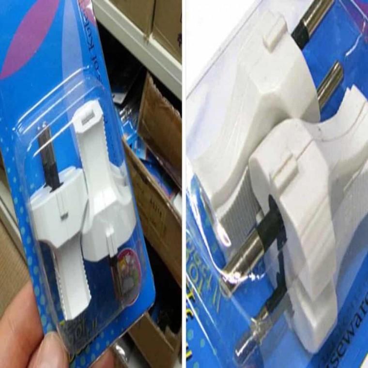 220v 플러그 2p 콘센트플러그 전기콘센트 전기커넥터 콘센트헤드 전기머리 220V콘센트 전기코드 플러그헤드