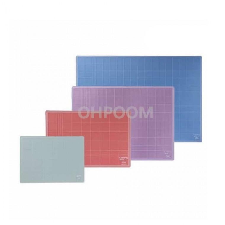 컬러투명커팅매트 A4 녹색 300x215mm 컷팅매트 데스크매트 책상고무판