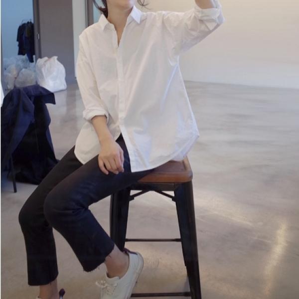 F67650 루즈핏  봄 가을 간절기 카라 기본 화이트 셔츠 남방 데일리 코디탬