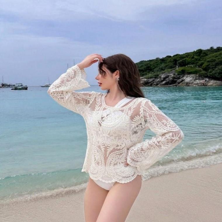 휴양지 바캉스룩 자수 수영복 커버업 비치웨어 2컬러 로브 블라우스 여름 레이어드