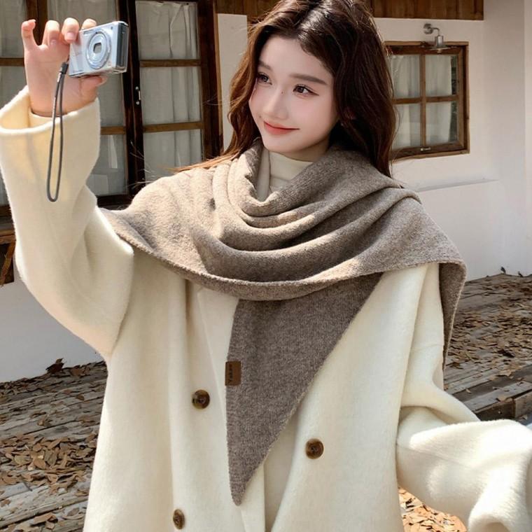 여자 간편 착용 홀 솔리드 케이프 URK520 cardin 판쵸 데일리 망토 가디건 패션잡화 손수건세트 머플러 밍