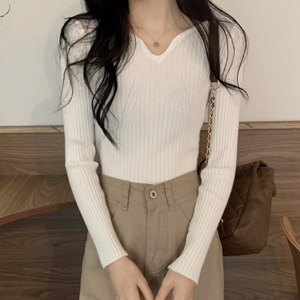 브이넥 셔링 슬림핏 니트 티 여성 페미닌 긴팔