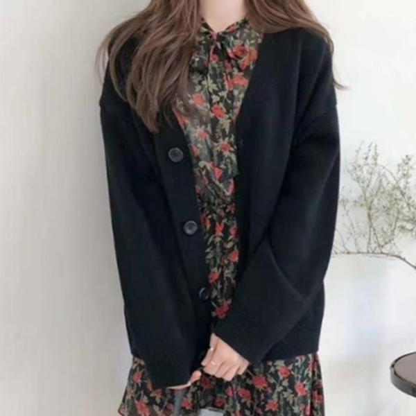 오버핏 브이넥 니트 데일리 레이어드 아우터 가디건