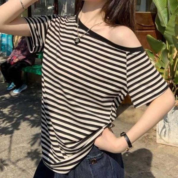 오프숄더 여름 반팔 스트라이프 루즈핏 티셔츠