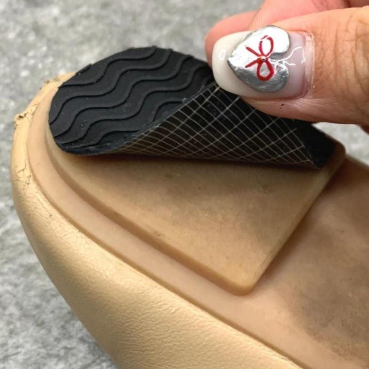 잘라쓰는 밑창보강 간편한 수선패드 스티커 블랙