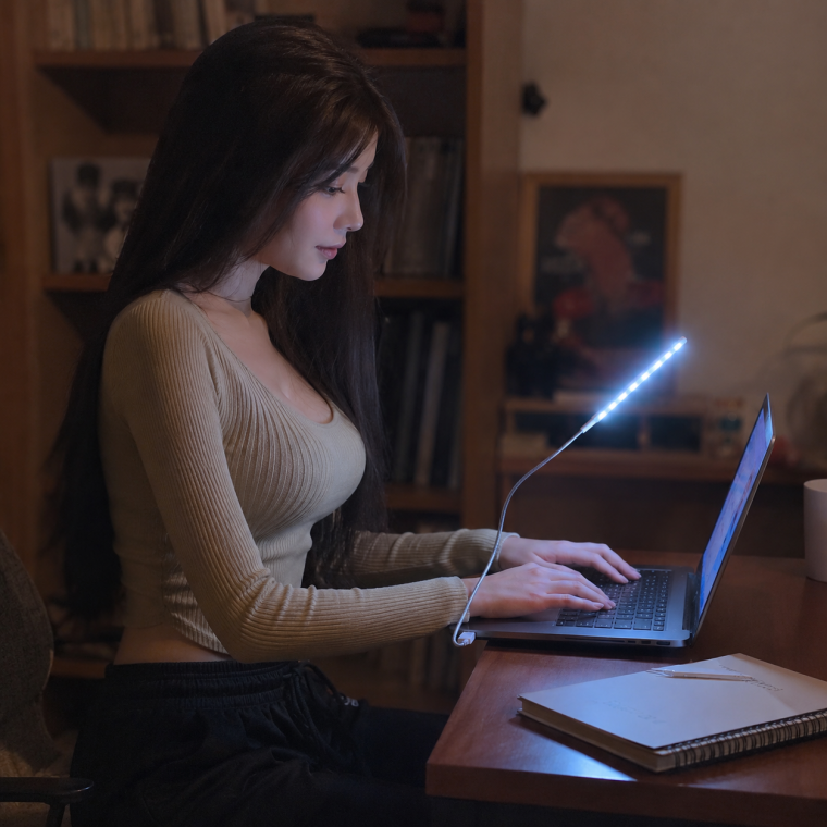 플렉시블 USB LED 스탠드 노트북 독서등 조명