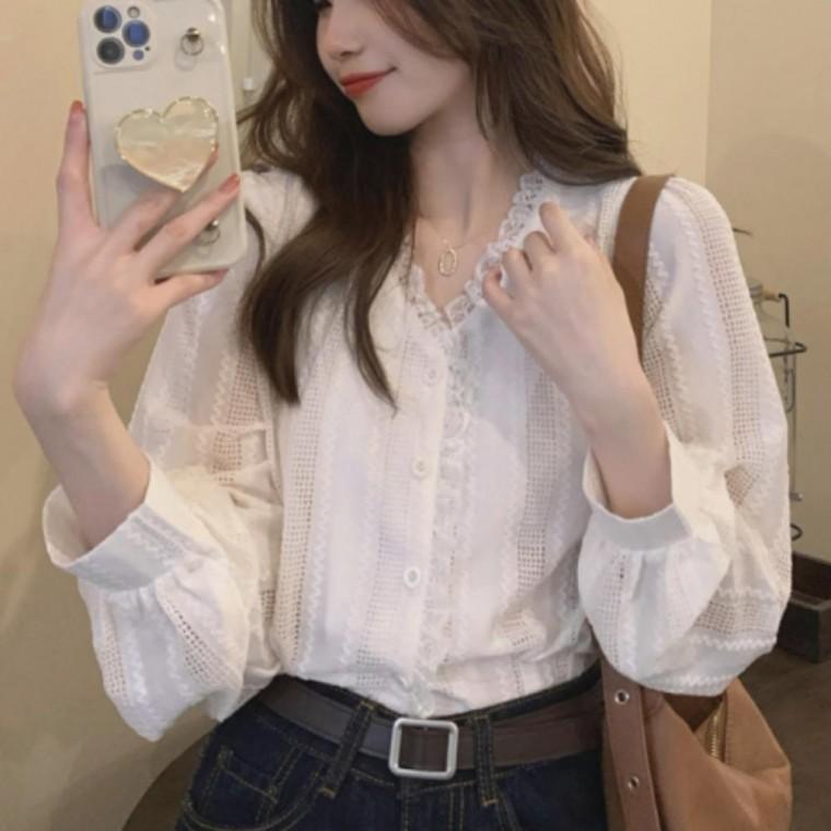 여성 러블리 긴팔 셔츠 펀칭 레이스 프릴 블라우스