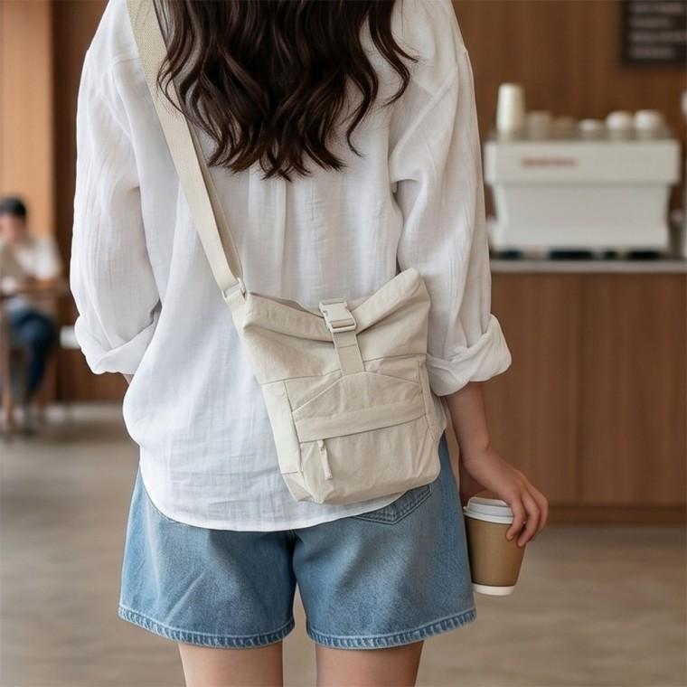 가벼운 경량 바스락 숄더백B 크로스백 여행용 여권용 핸드폰 자전거 소지품 데일리 가방