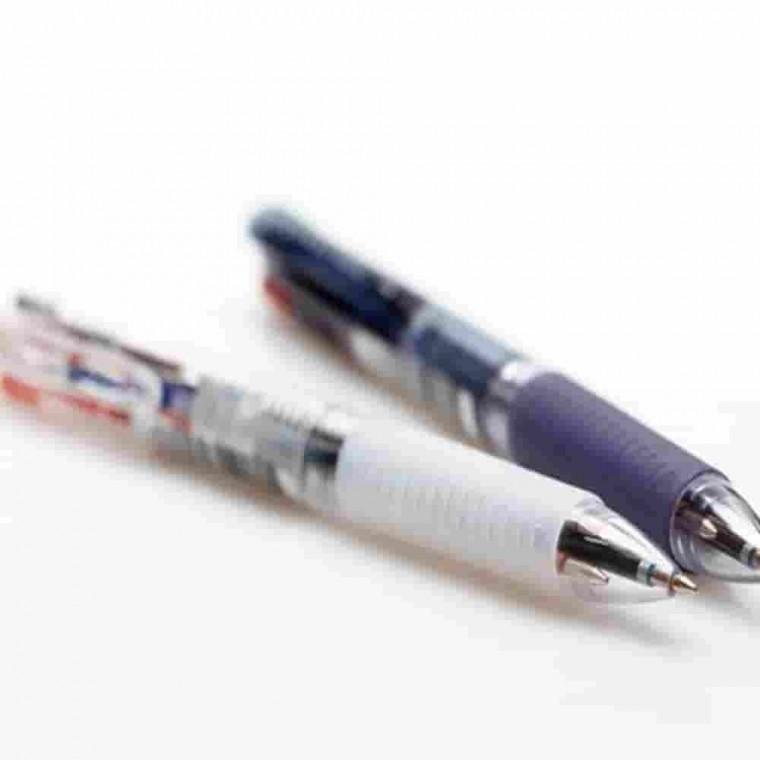 3색볼펜 0.7mm 흑 청 적 고급3색볼펜 삼색볼펜 유성삼색볼펜 멀티볼펜
