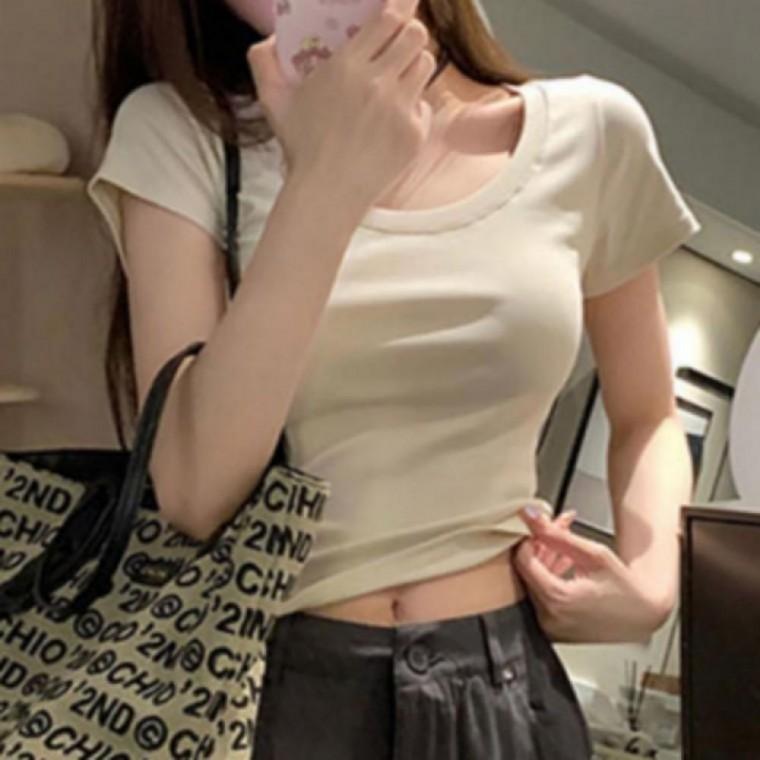 여성 여름 세미 크롭 U넥 무지 패션 크롭티 반팔 티 베이직 티셔츠 트렌디 슬림핏 데일리