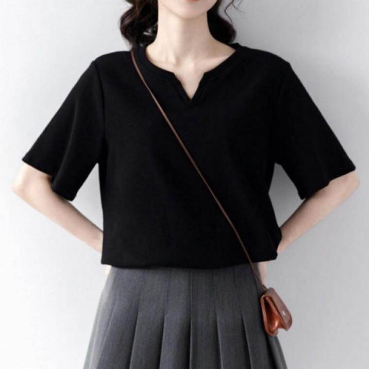 여성 여름 블랙브이넥 깔끔한 반팔티셔츠 예쁜 반팔 티 심플룩 베이직 기본템 슬림핏 이너