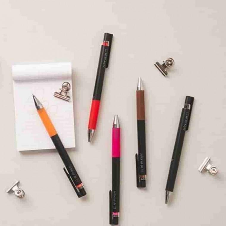 젤잉크볼펜 0.5mm 리필심 10개 1타 사무용볼펜 고급볼펜 학생볼펜