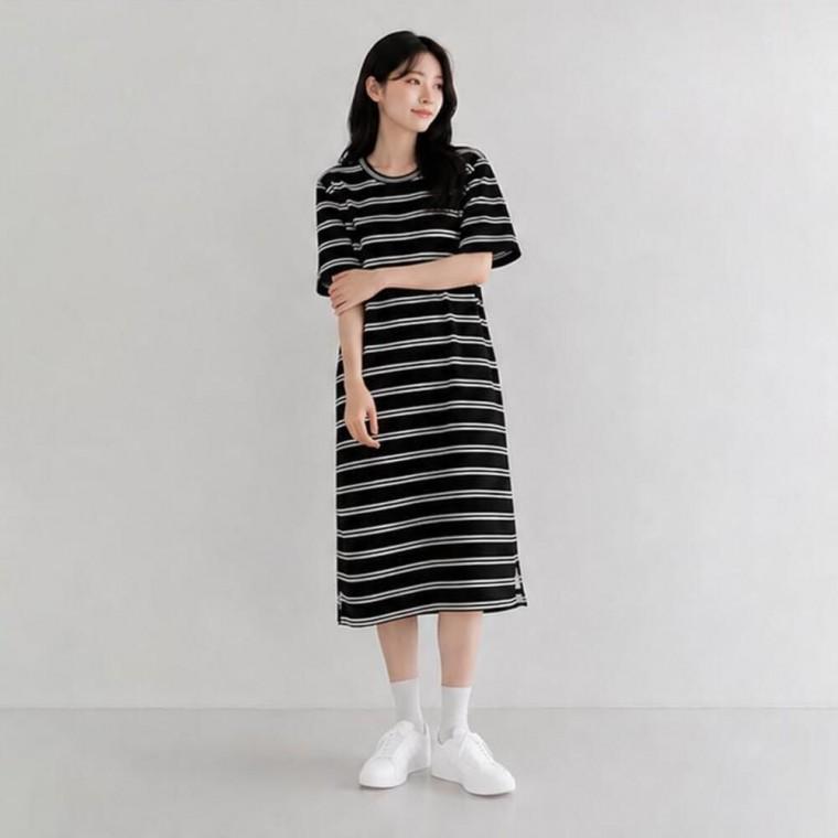 세련된 스트라이프 두줄 패턴 포인트 여성 반팔원피스