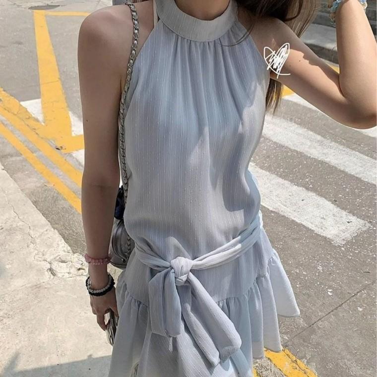원피스 쉬폰 홀터낵 민소매 페미닌룩 데일리룩 데이트룩 캐주얼룩 여성 의류