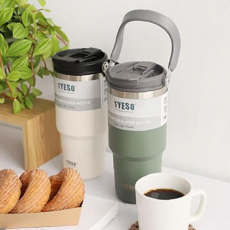 TYESO 집중형 차량 스포츠 내장형빨대 스텐 핸들텀블러 750mL