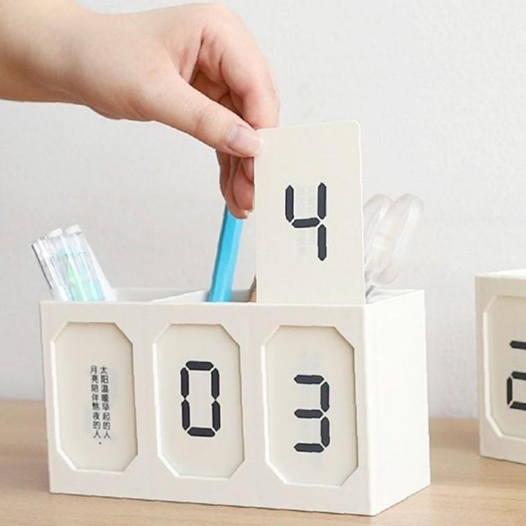 작심수능 디데이 뉴트럴 만년달력 책상용 캘린더 3칸 펜거치홀더