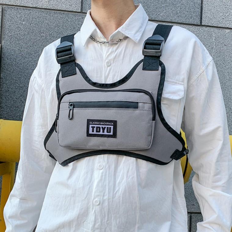 등산 체스트백 그레이 소매치기방지스트랩 라이더가슴가방