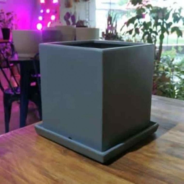 사각화분 예쁜화분중형 거실화분 도기화분 무광 정사각 18x18x19