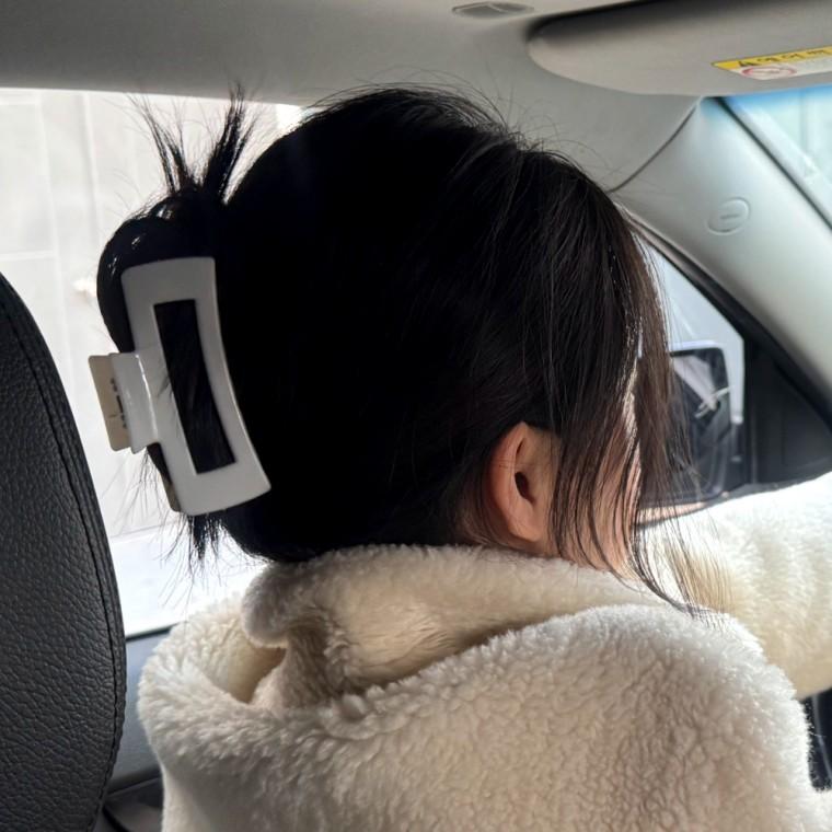 말랑 실리콘 집게핀 아이보리