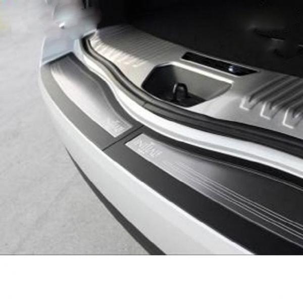 리어스텝 메탈 범퍼몰딩 QM6 트렁크 발판