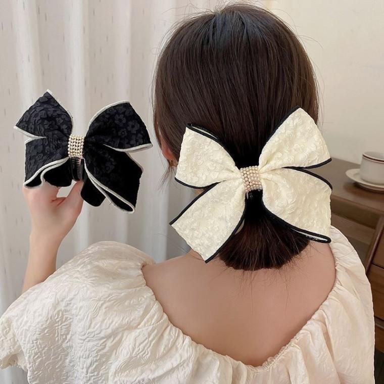 꽃무늬가 예쁜 패브릭리본 고급 아크릴 헤어 바나나핀