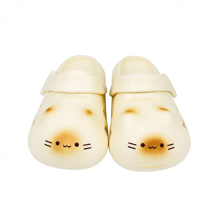 고양이 얼굴 실내화 230mm