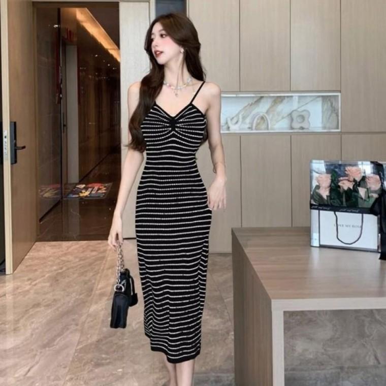 롱기장 여름니트원피스 여성 민소매 여름휴양형