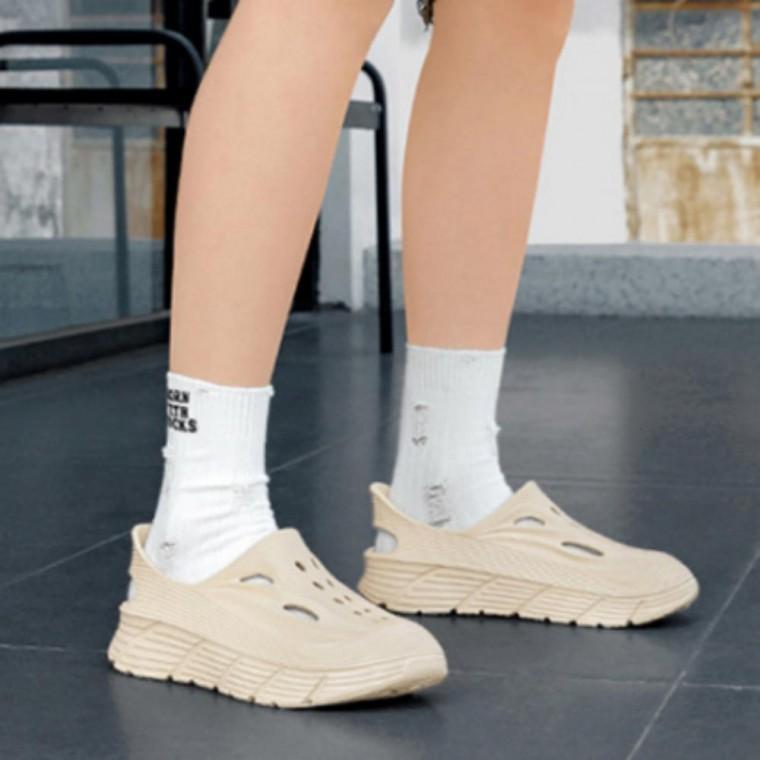 남성 슬리퍼 여름 물놀이 5CM 에어홀 EVA 샌들