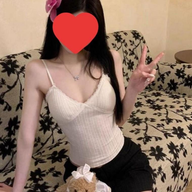 로맨틱 레이스 베이직한 여성 브이넥 나시 끈나시 슬리브리스