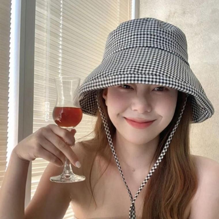 우먼즈 봄여름 활동적인 이지룩 스트릿 트렌디 체크 와이드 방풍 버킷햇
