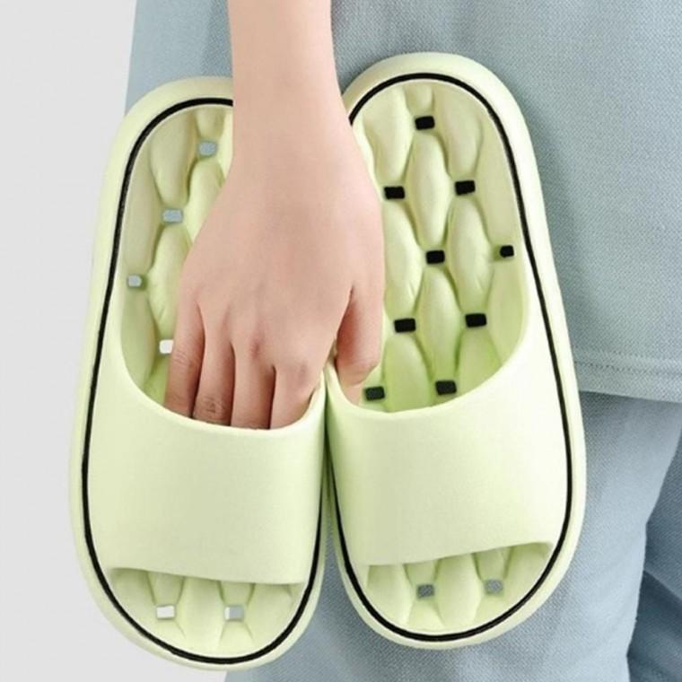 말랑 쿠션 감각적인 물빠짐 화장실 슬리퍼 1P 욕실 실내 신발 실내화 통풍