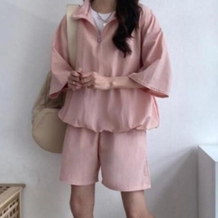 우먼즈 썸머 쓰기좋은 반집업 반팔 반바지 구성 1P 루즈핏 여름 편한 코디