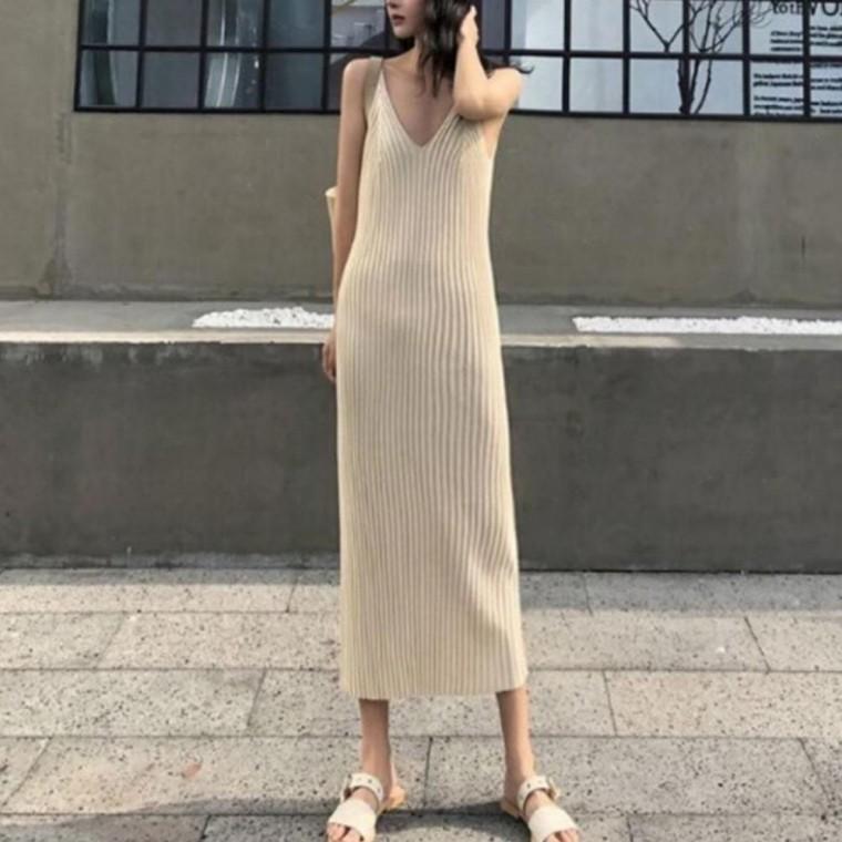 우먼즈 V넥 슬립 실속있는 나시 롱원피스 아이보리 1P 여유핏 스커트