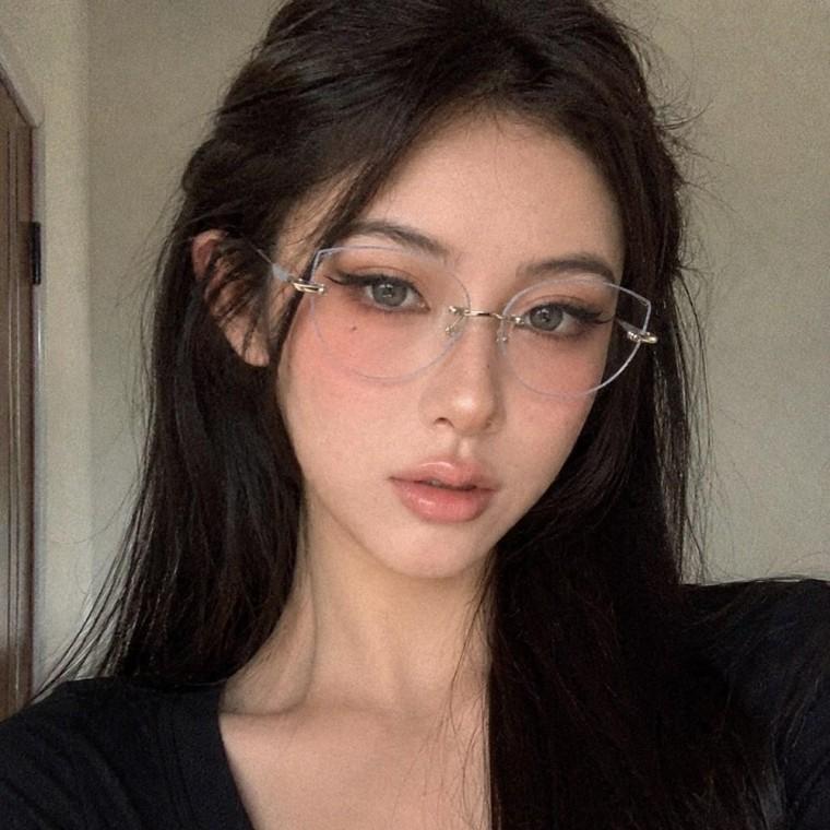 캣츠아이 안경 블루라이트 자외선 UV 차단 변색