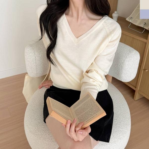 CAT 1093 여자 브이넥 심플 기본 니트