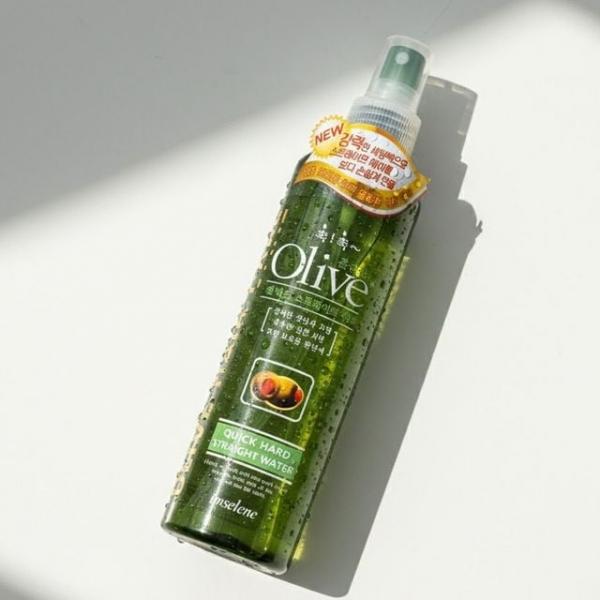 스트레이트 스타일을 손쉽게 연출 헤어 미스트 240ml