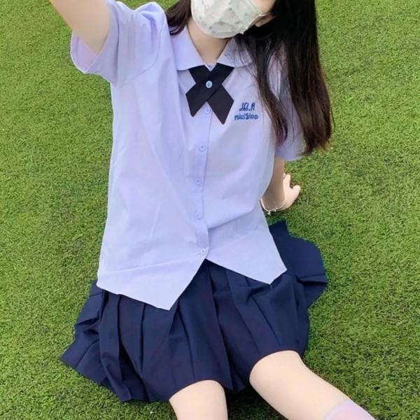 레터링 라이트퍼플 반팔셔츠 교복 학생복.