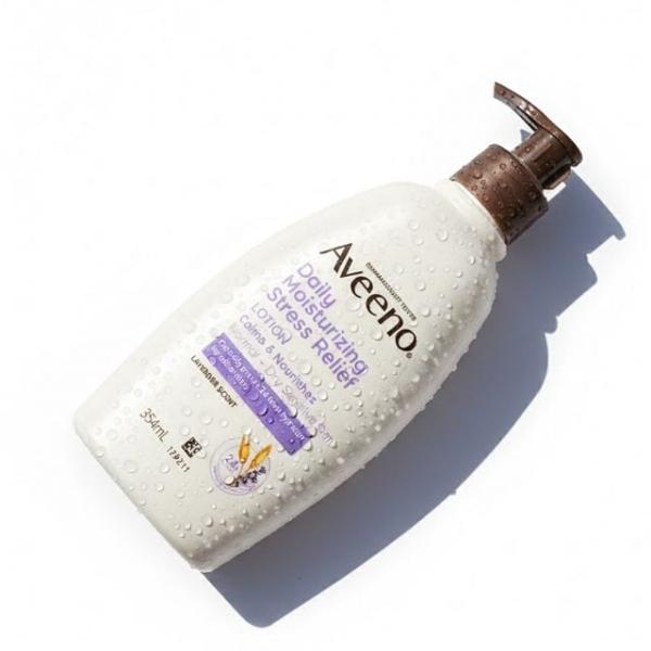 라벤더향 카모마일 24시간 지속보습 바디로션 354ml