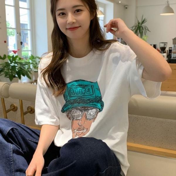 심플 베이직 오버핏 하프티