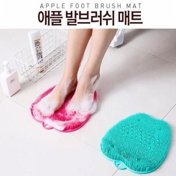 풋케어 지압 발매트 브러쉬 각질제거 아이템 손안대고 발씻기 욕실매트 지압매트 발브러쉬