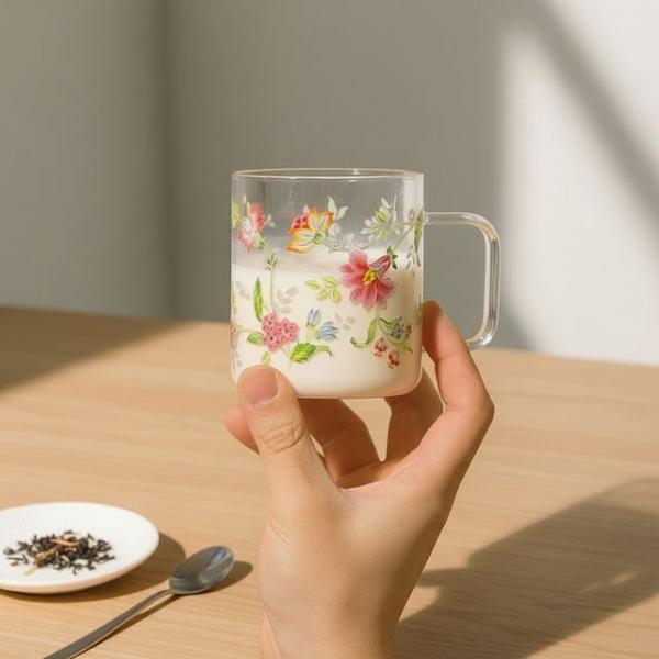 꽃무늬 도자기 커피잔 홈카페 티타임 머그컵 360ml