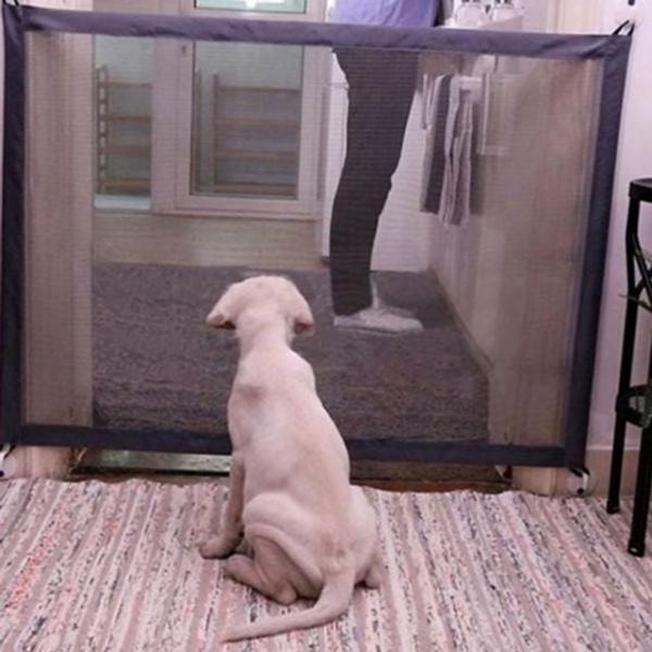 반려동물 강아지 안전 문 이동식 강아지 안전 가림막 현관문 분리