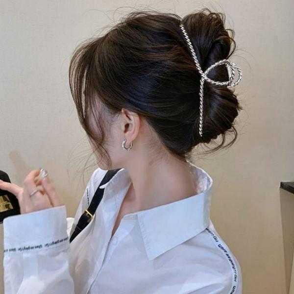 메탈 꼬임 헤어 반묶음 올림머리 대형 집게핀