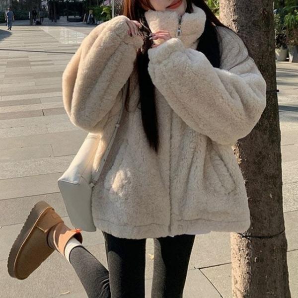 오버핏 퍼 집업 자켓