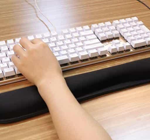 키보드 손목보호 메모리폼 쿠션 팜레스트 키보드손목받침 키보드패드