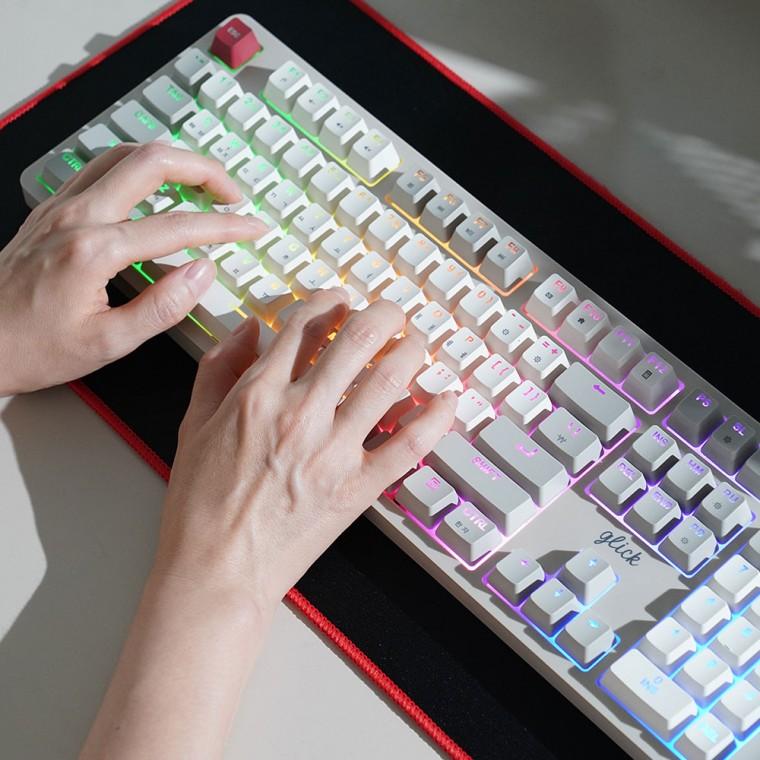 지클릭커 슈퍼히어로 레트로 레드 SPK110 RGB 키보드 With PAD