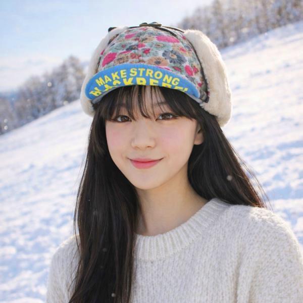 플라워 귀달이 방한모 털모자 방울 겨울모자 귀달이모자 스키장 방울모자 왕방울모자 겨울버킷햇 겨울벙 (#복사)
