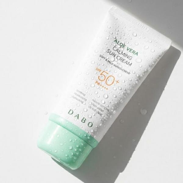 산뜻한 향 끈적임 없는 알로에베라잎즙 선크림 70ml