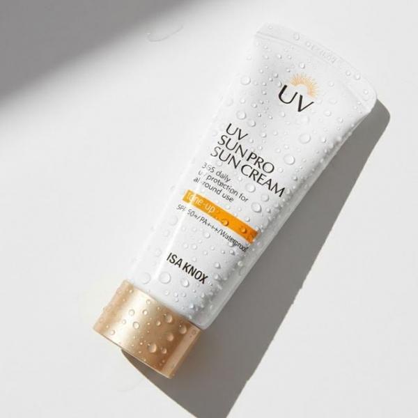 땀과 물에 강하고 지속력 좋은 야외활동 선크림 70ml